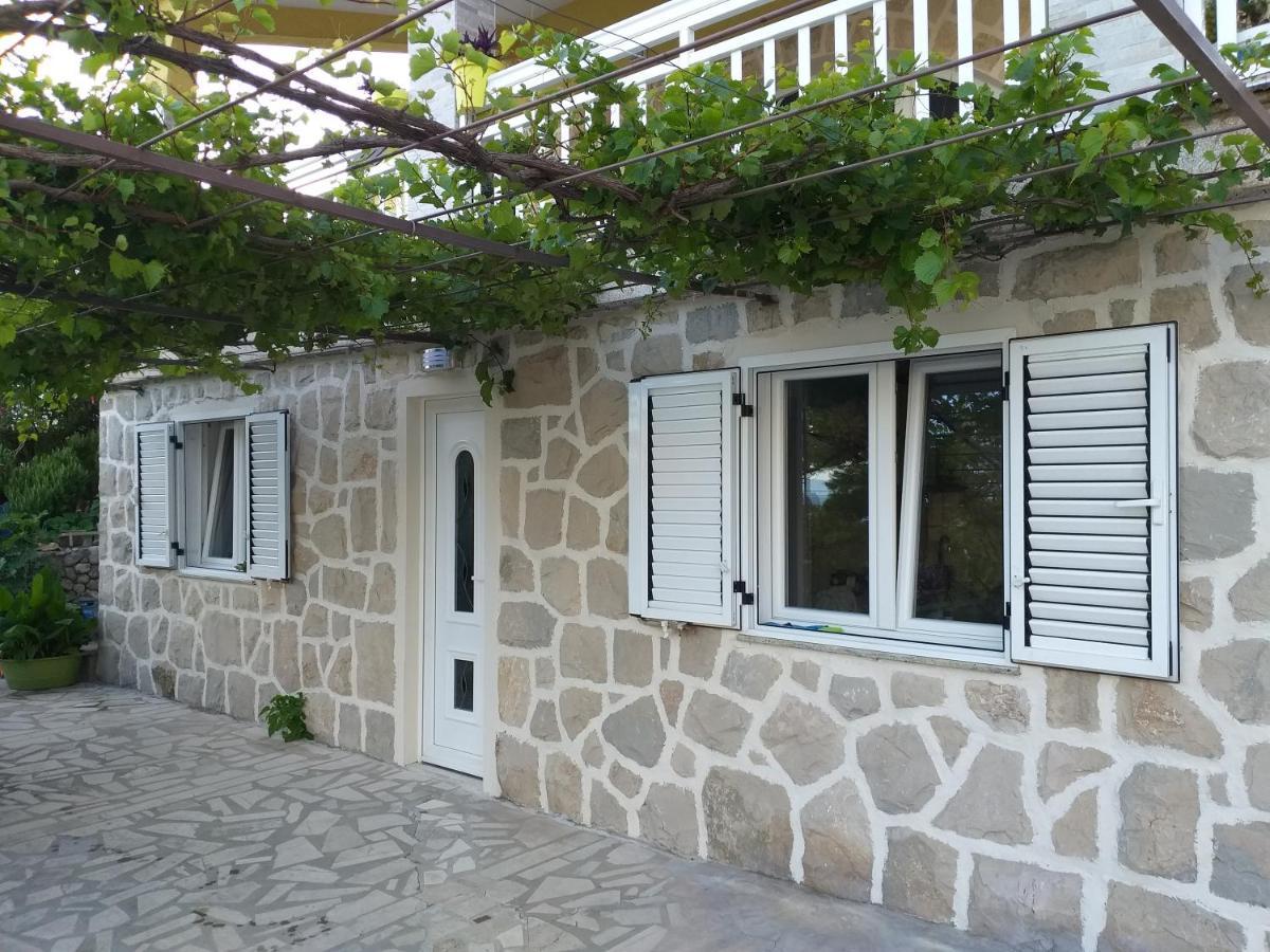 Apartman Saric K&M Baška Voda Zewnętrze zdjęcie